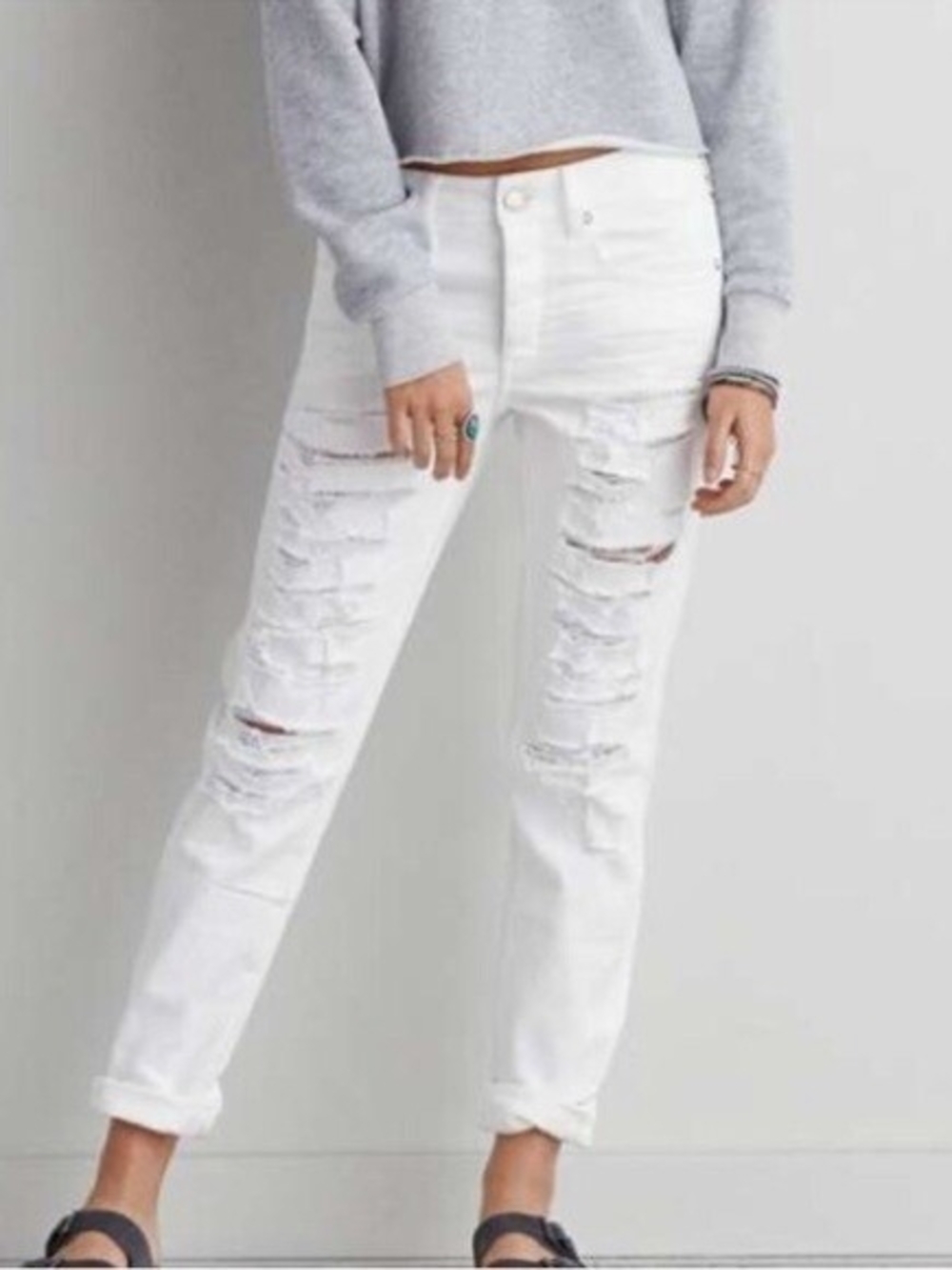 American Eagle Outfitters Tomgirl White Distressed Boyfriend Jeans